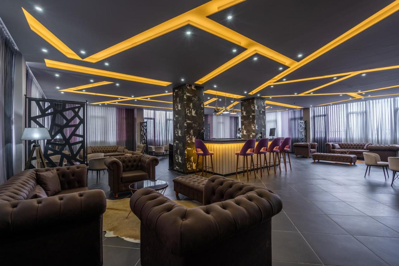 & Bon Bon Hotel Suto Orizari